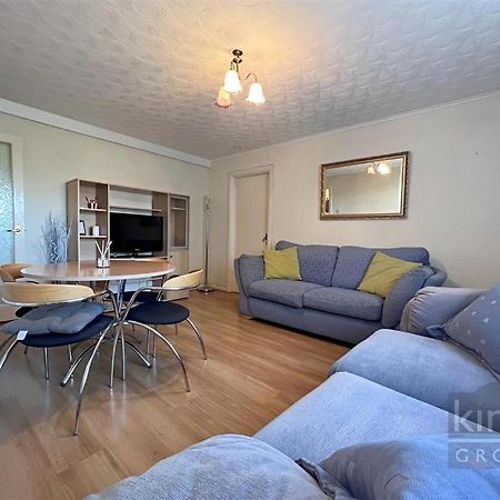 A Cosy 1 Bedroom Apartment Enfield Esterno foto
